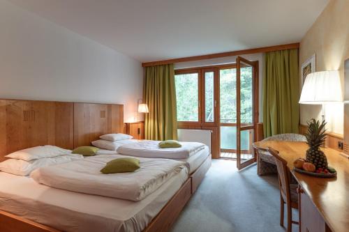 Hotel Restaurant Südrast Dreiländereck in Arnoldstein, Österreich