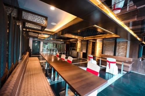 Étterem, Homansh Galaxy Hotel in Kanpur