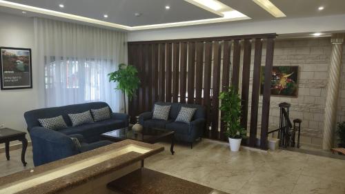 Vista Exterior, Black Iris Hotel in Madaba