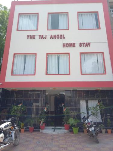 The Taj Angel Home Stay  By WB Inn