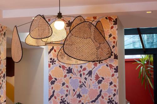 Hotel Elysees 8 - image 3