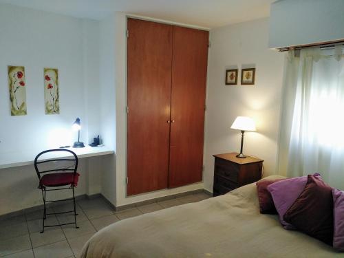 One-Bedroom Apartment image 4