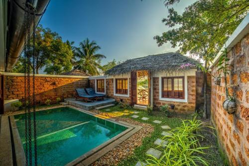 Coconut Lagoon Kumarakom- CGH Earth