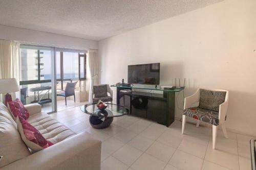 المرافق, Oceana Suites Torre Marina in La Pastora