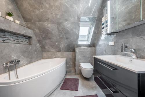 up to 3 private rooms with 2 bathrooms, Ганновер (фото 7)