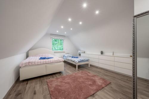 up to 3 private rooms with 2 bathrooms, Ганновер (фото 9)
