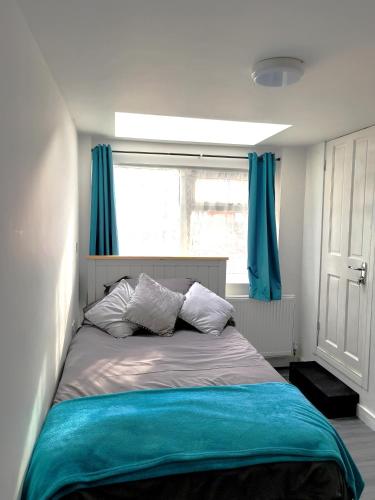 Stadium Nook, Wembley