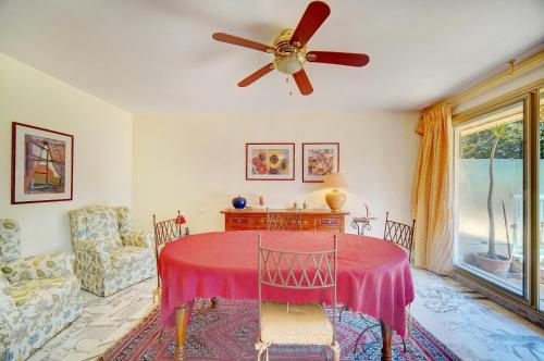 comfortable 3 bedroom, superb south terrace, Cannes (photo 9)