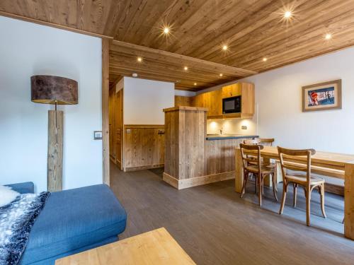 Appartement 3 Chambres avec Parking, Wifi et Proche des Remontées Mécaniques à La Clusaz - FR-1-437-46 La Clusaz