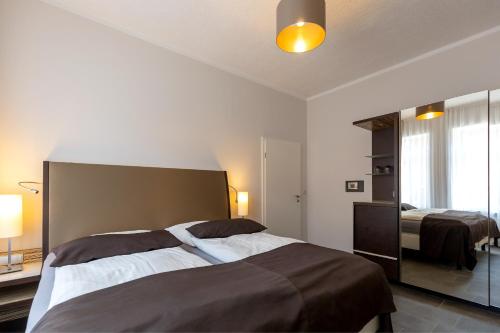 Hotel Garni " Am Domplatz" Hotel Garni " Am Domplatz"