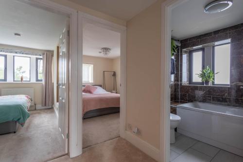 Bathroom, Hill Top in Bolton and Undercliffe