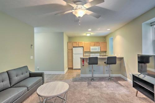 about 2 Mi to Downtown - Cozy Cleveland Unit, Cleveland (photo 2)