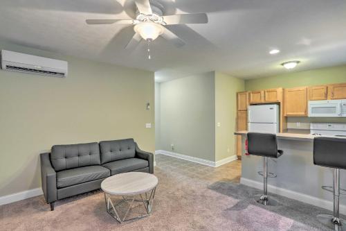 about 2 Mi to Downtown - Cozy Cleveland Unit, Cleveland (photo 6)