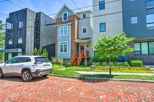 . ~ 2 Mi to Downtown - Cozy Cleveland Unit
