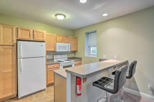 about 2 Mi to Downtown - Cozy Cleveland Unit in Cleveland, USA
