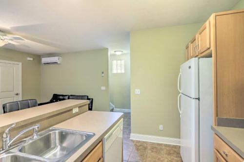 about 2 Mi to Downtown - Cozy Cleveland Unit, Cleveland (photo 10)