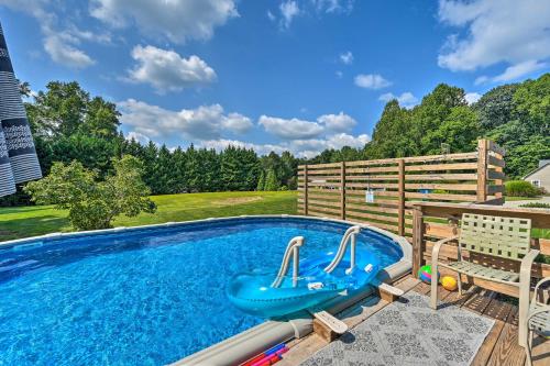 Unique, All-Encompassing Family Farmstead! in Monticello, USA