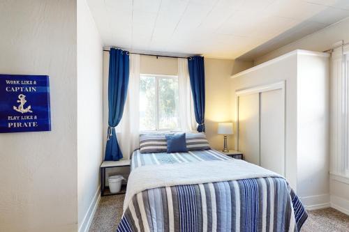 Sunset Cottage - image 22