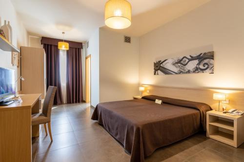 Hotel Torre Del Sud - image 2