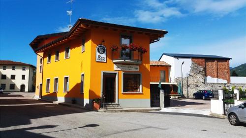 Accommodation in Nimis