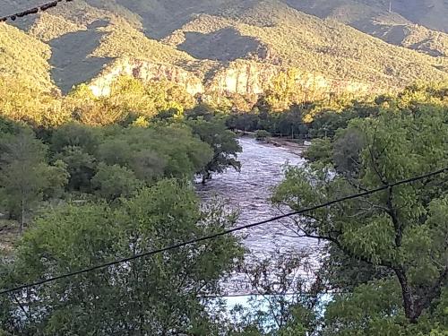 Sierras, sol y río BELLA VISTA