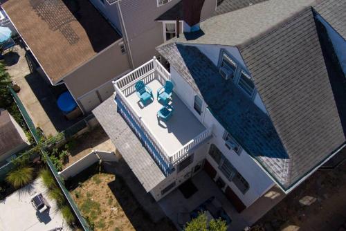 Gammys Beach House in Ventnor City, USA