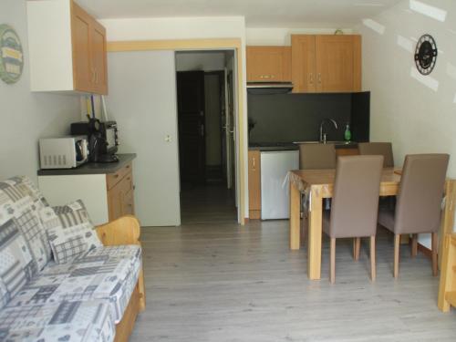 Studio Châtel, 1 pièce, 4 personnes - FR-1-200-216