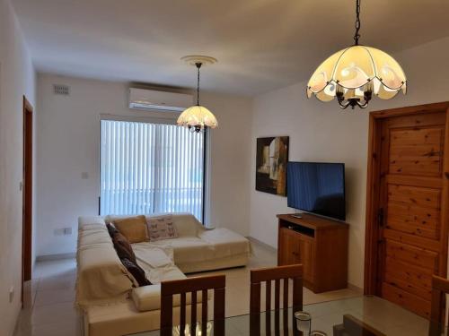 Lovely 3-Bedroom condo in San Pawl il-Bahar.