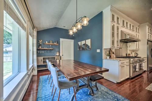 Buda Home with Deck and Fire Pit - 15 Mi to Austin! in Manchaca