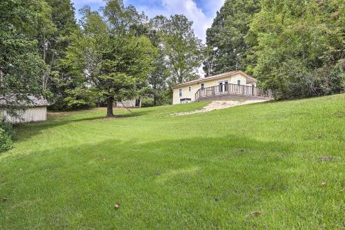 Peaceful Gainesboro Retreat with Deck and Yard! in Livingston (TN)