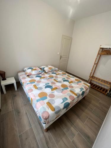Appartement rénové à 15 min de Lyon