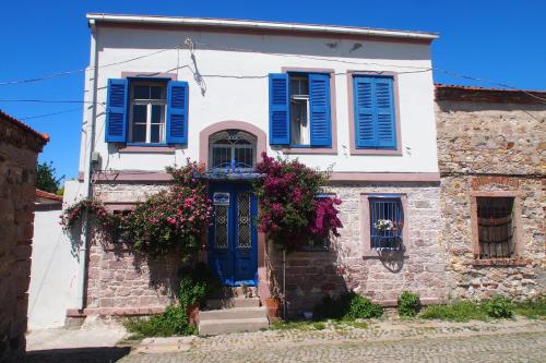 Istanbul Pension in Ayvalık