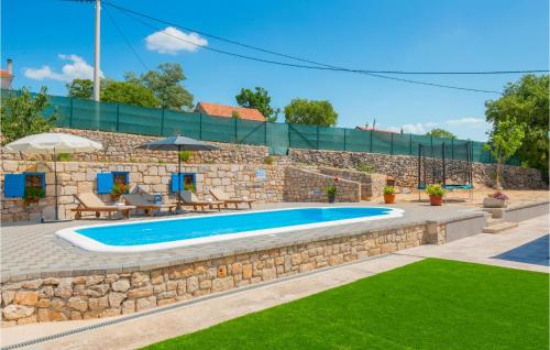 Gorgeous Home In Imotski With Heated Swimming Pool