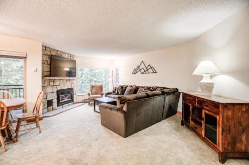 Powderhorn 202B Rapids Condo - Walk to Slopes and Town in Breckenridge, USA