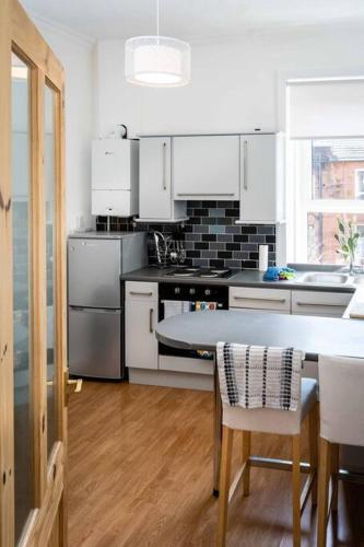 Charming 1 Bed Southside Flat In Great Location - Glasgow