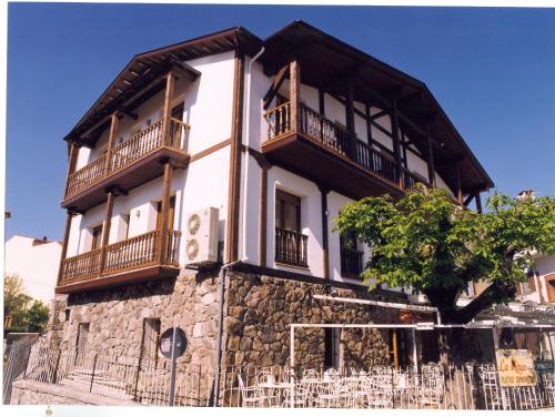 Hostal La Maya Cercedilla