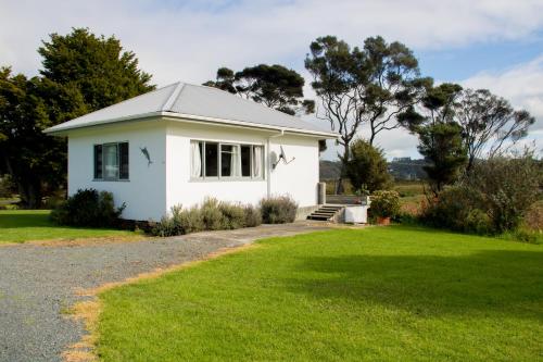 Cottage with Garden View