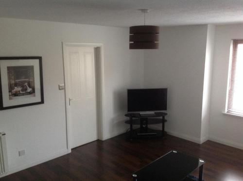 Aberdeen Serviced Apartments - Bloomfield - image 11