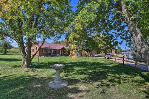 Family-Friendly Getaway on 12-Acre Trout Farm