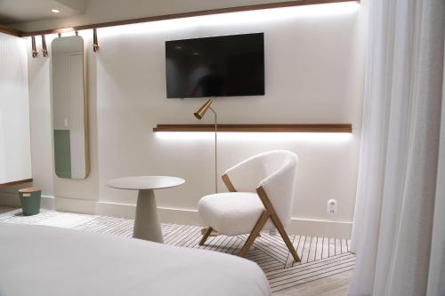 Hotel YAC Paris Clichy, A Member of Radisson Individuals