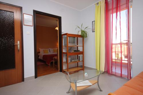 One-Bedroom Apartment with Balcony and Sea View image 10