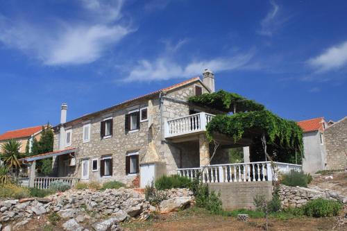  Apartments with a parking space Sali, Dugi otok - 8084 in Sali