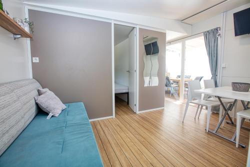 Two-Bedroom Apartment with Terrace room in Apartments with parking space Biograd na Moru Biograd - 18928