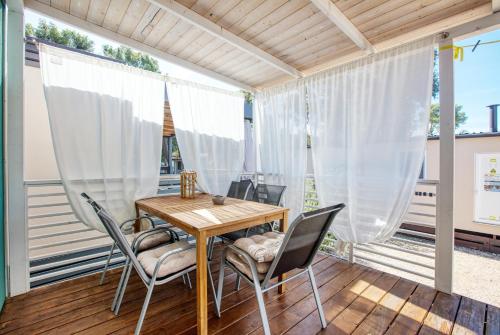 Two-Bedroom Apartment with Terrace image 1