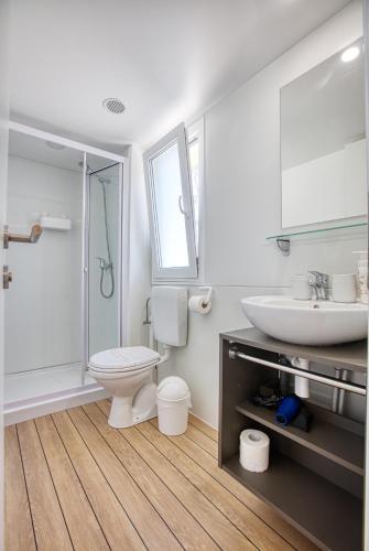 Two-Bedroom Apartment with Terrace image 7