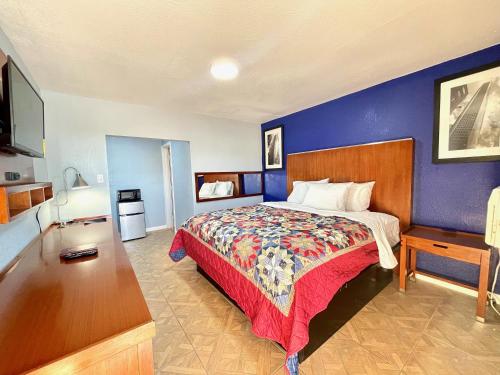 Golden Inn - Accommodation - Seagoville