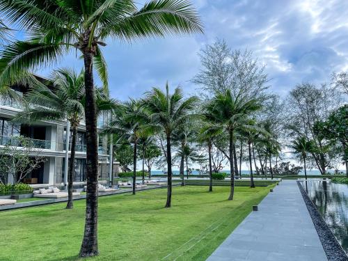 Baan Mai Khao - 2 Bedroom Luxury Condo- Direct Pool & Beach Access