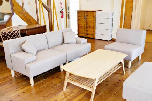 にらい恩納　蘭