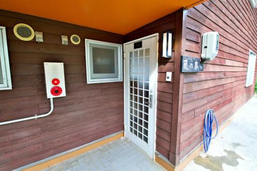 にらい恩納　蘭