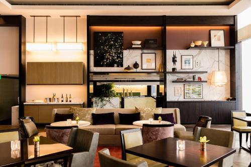 Restaurant, Grand Hyatt Hong Kong in Hong Kong